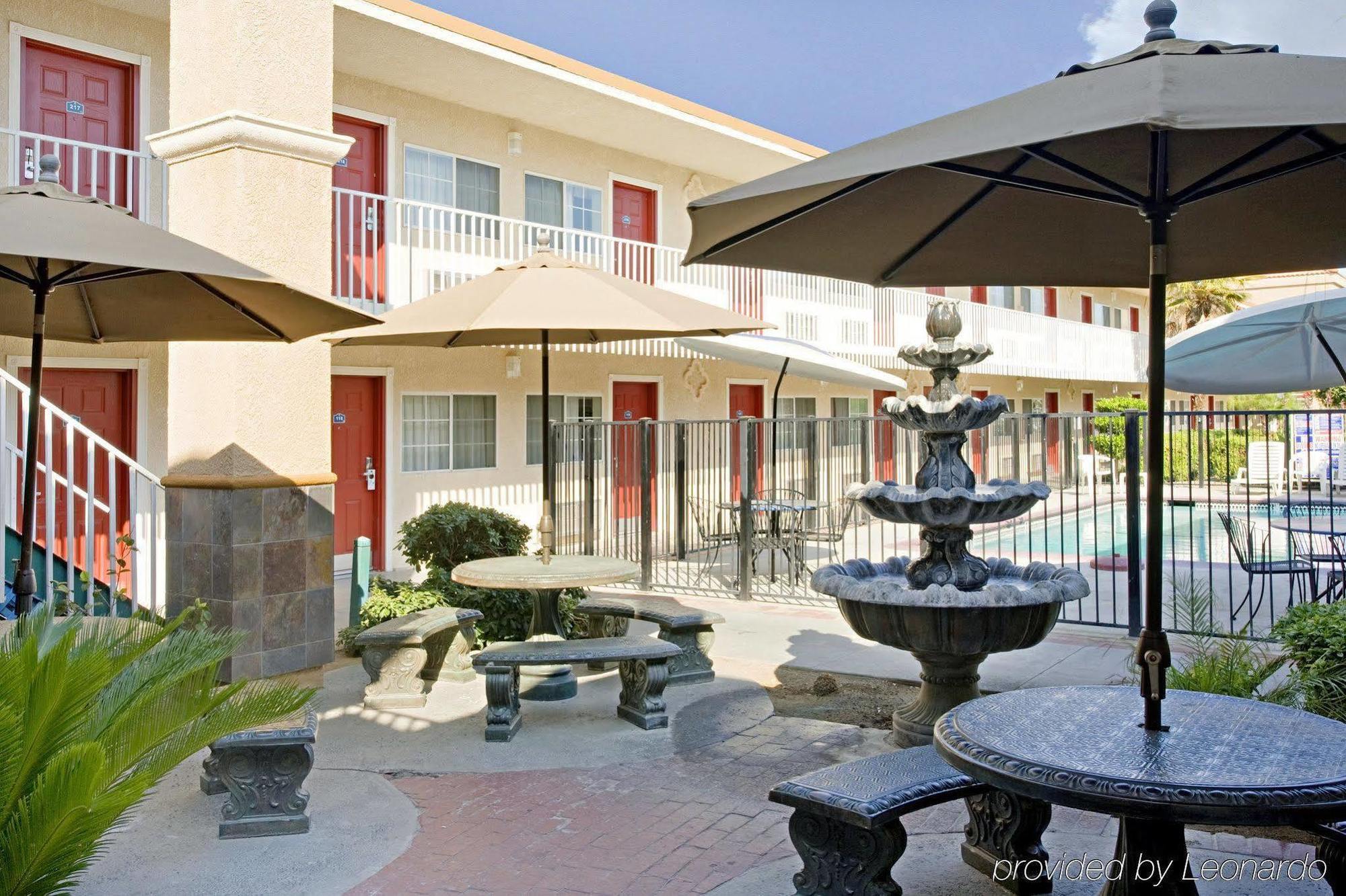 Dream Inn Fresno Exterior foto